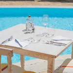 Ξενοδοχείο With Swimming Pool In