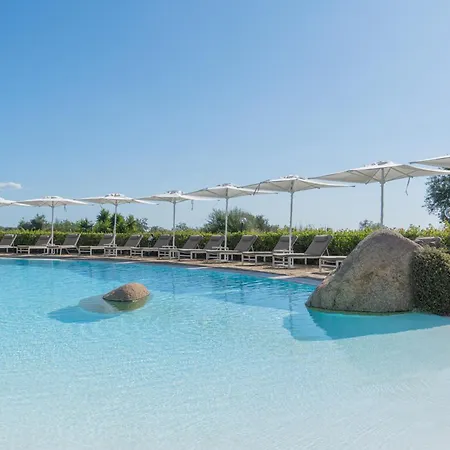 With Swimming Pool In Bari Sardo
