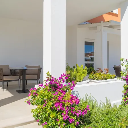 With Swimming Pool In